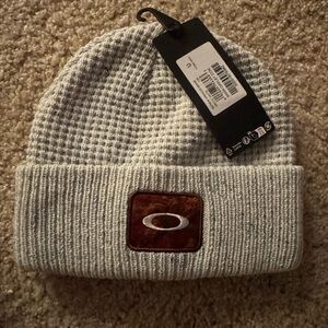 NWT Refreshed Speckle Beanie Oakley Artic white Unisex Size U